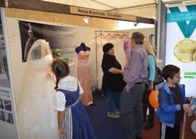 ESWA2018093